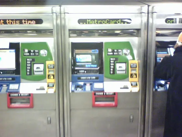 Luxury Slot Game: The Golden Unicorn Deluxe Edition